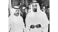 وداعا أحمد عبيد المنصوري.. رفيق الشيخ زايد في جولاته وأول صوت إذاعي إماراتي