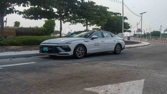 مركبات الأجرة صديقة للبيئة بنسبة 100% في عجمان