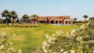 المغرب – قصر اوربي في ارض مساحتها 14.000 متر مربع للايجار