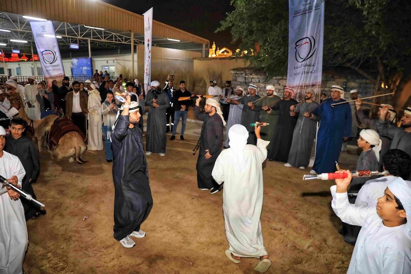 WhatsApp-Image‏-2025-12-25-at-23.37.07-2 في استعادة لخطى الأولين رحلة الهجن الثانية عشرة تحطّ رحالها في محطتها الختامية بدبي