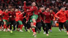 المنتخب المغربي يحتفل بالتأهل إلى نهائي كأس إفريقيا بعد الفوز على نيجيريا