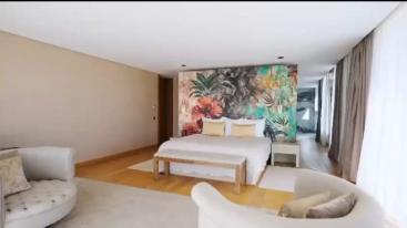 WhatsApp-Image‏-2024-10-21-at-21.47.43-2-e1729533615378-7ndknjxtx1c4tsesfzasvkz1qdcq5g6k8wo3b803iv7 للايجار المغرب -فيلا 8 سويتات